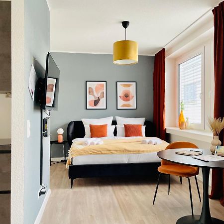 Klassen Stay - Exklusives Apartment Am Hbf - Kueche, Netflix, Kingsizebett Koblenz  Dış mekan fotoğraf
