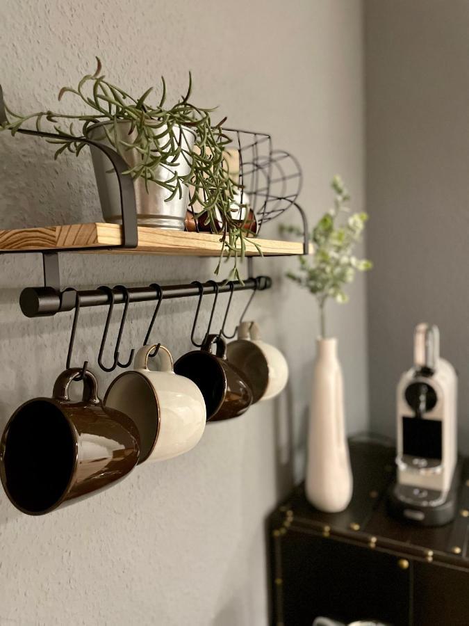 Klassen Stay - Exklusives Apartment Am Hbf - Kueche, Netflix, Kingsizebett Koblenz  Dış mekan fotoğraf